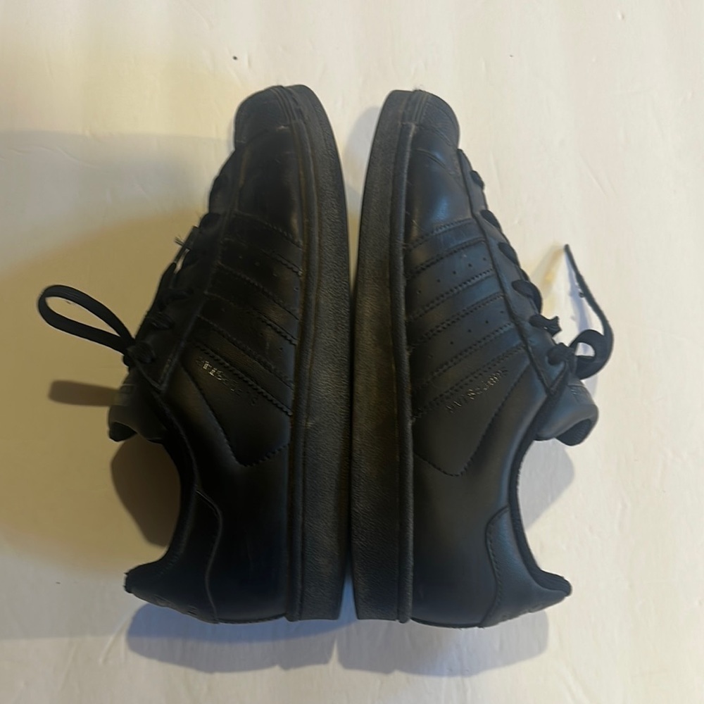 Adidas Superstar unisex Black Sneakers lace ups with side stripes size 5 1/2 - Picture 3 of 12